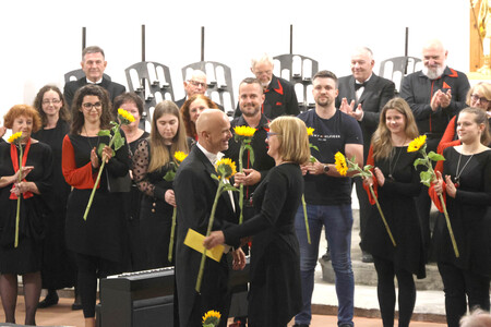 Letni koncert Komorni zbor Fran Gerbič, gostje MePZ Postojna 43 Foto Ljubo Vukelič